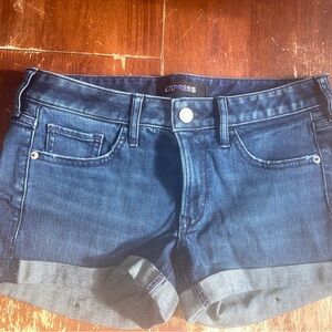 Women’s Express size 2 Jean Shorts